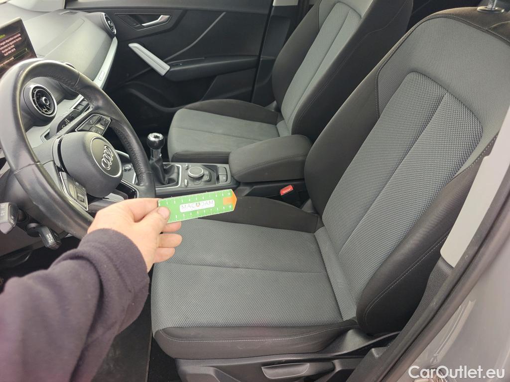  Audi  Q2 AUDI  / 2016 / 5P / todoterreno Design 30 TFSI 85kW (116CV) #21