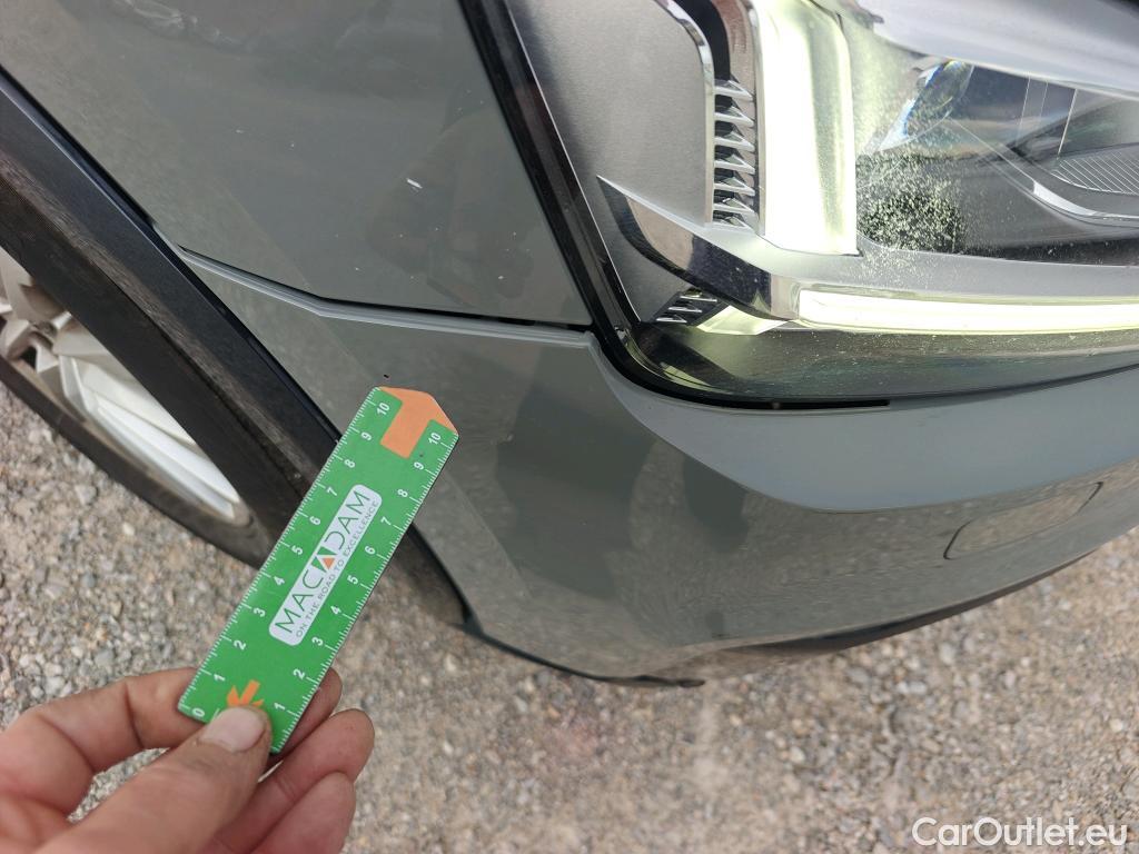  Audi  Q2 AUDI  / 2016 / 5P / todoterreno Design 30 TFSI 85kW (116CV) #40