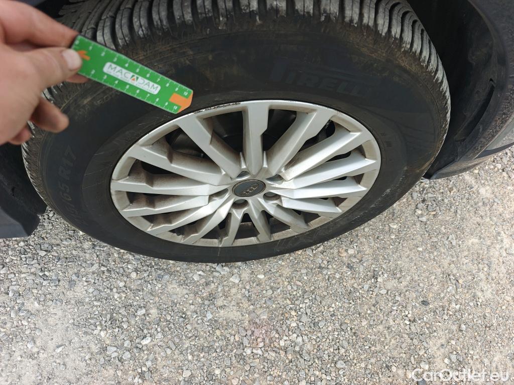  Audi  Q2 AUDI  / 2016 / 5P / todoterreno Design 30 TFSI 85kW (116CV) #24