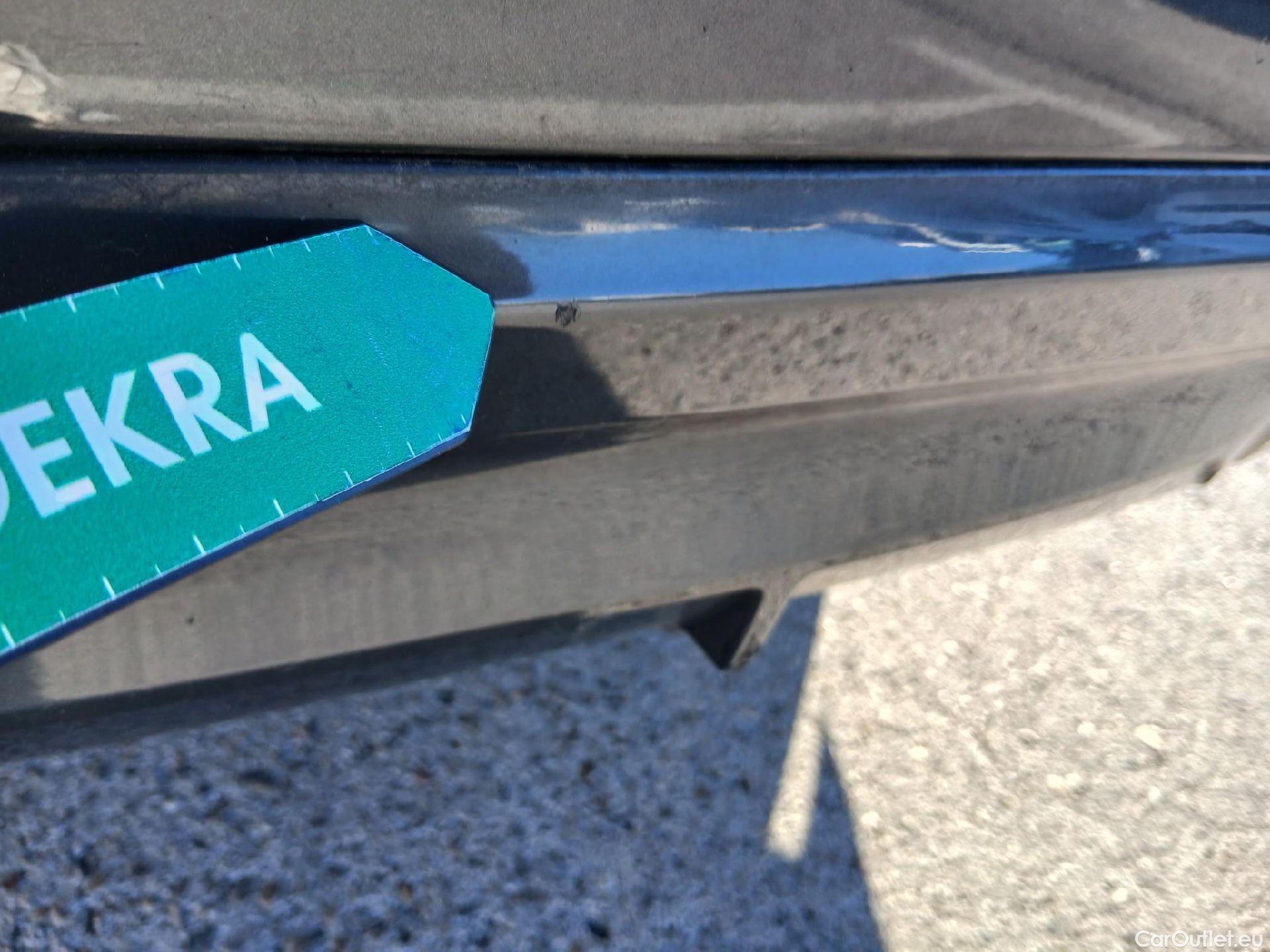  Bmw  Serie 5 BMW  / 2020 / 5P / familiar 530dA xDrive Touring #42