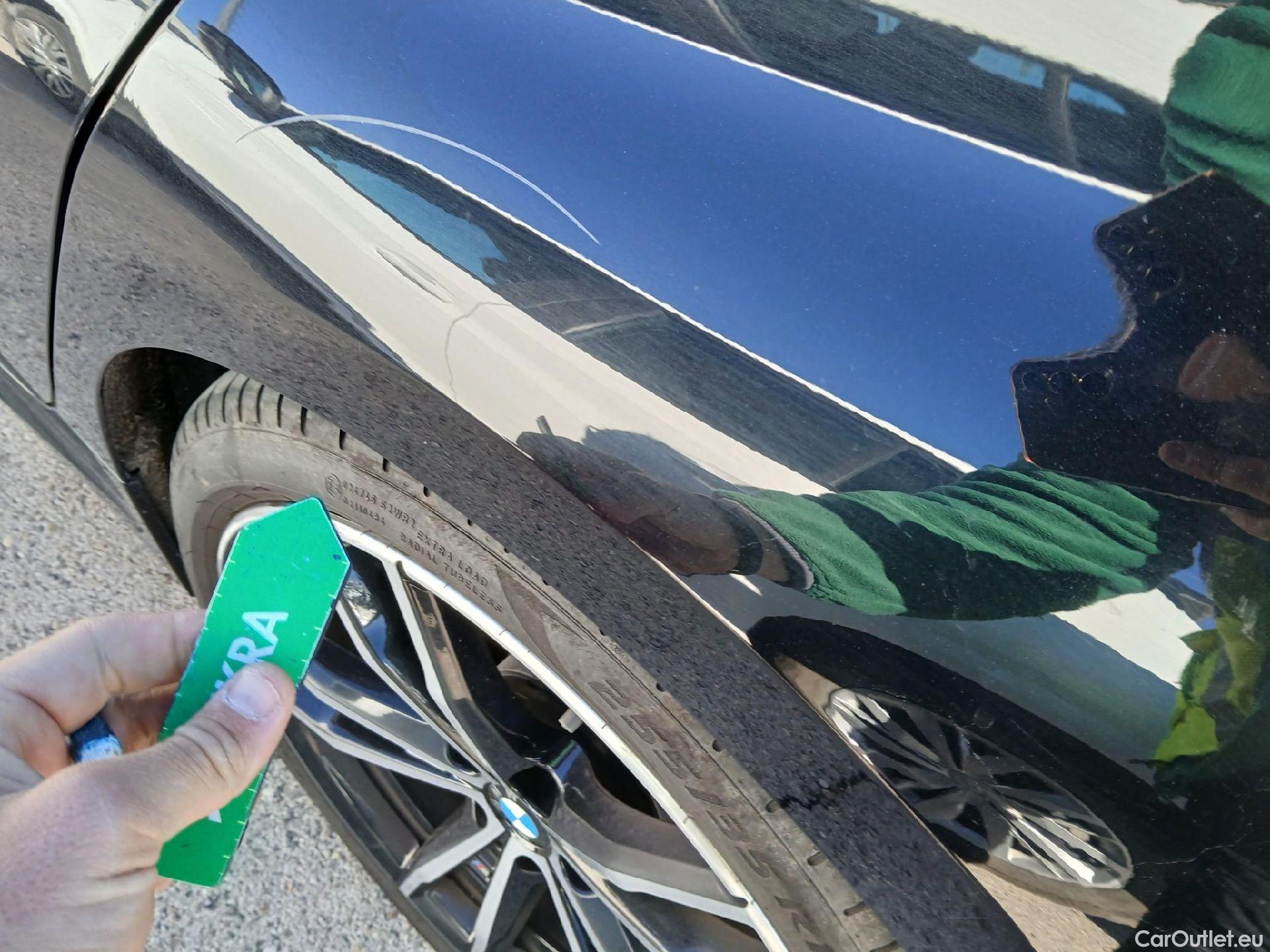  Bmw  Serie 3 BMW  / 2018 / 4P / sedán 320d Auto. #21