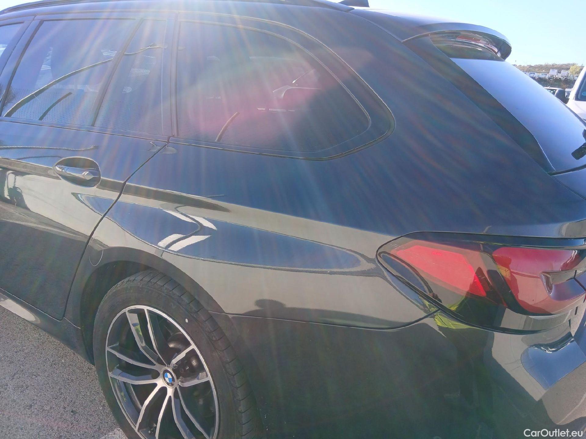  Bmw  Serie 5 BMW  / 2020 / 5P / familiar 530dA xDrive Touring #28