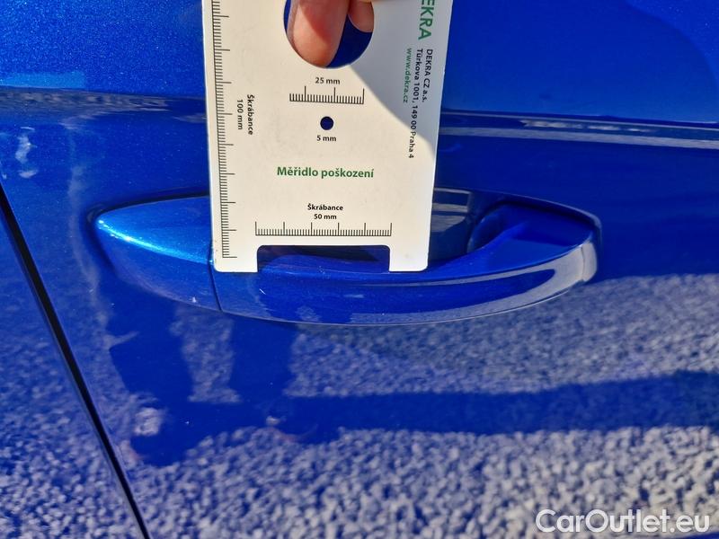  Volkswagen  T-ROC  (2017-)  1.5TSI 110 Sport AT #32