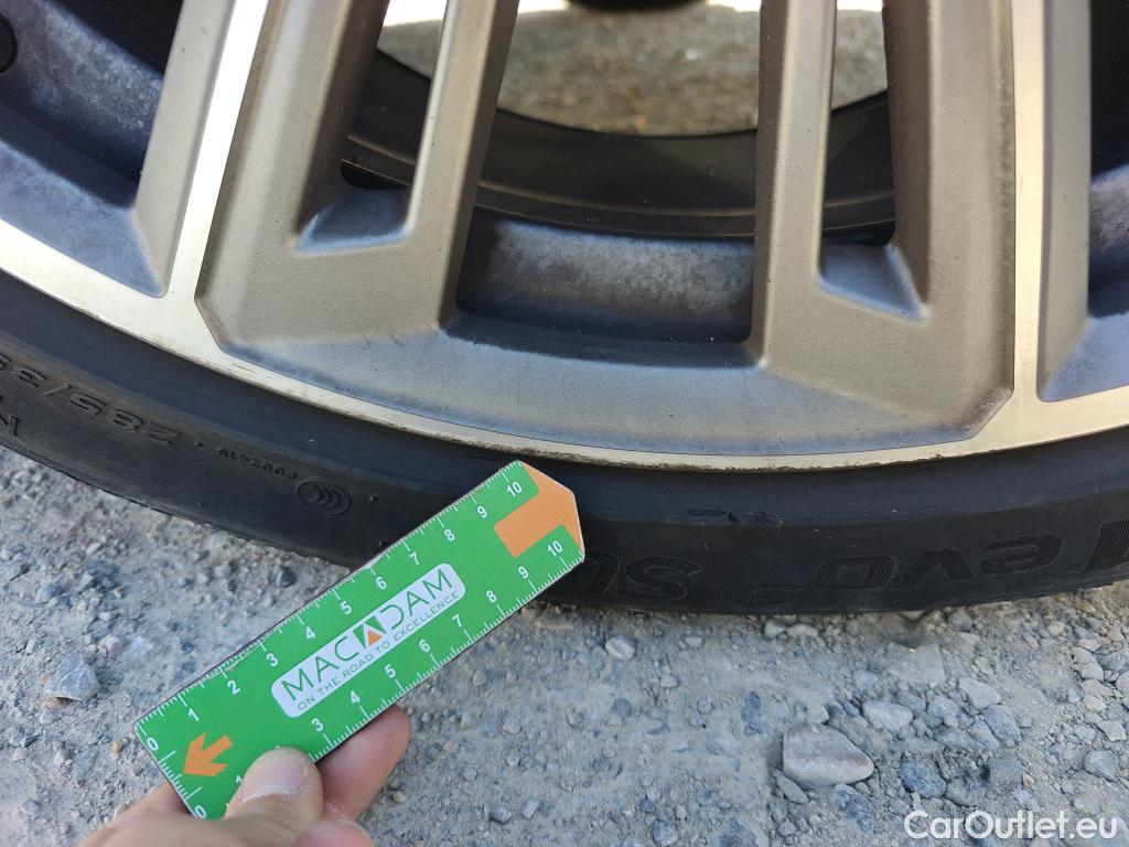  Audi  Q8 AUDI  / 2018 / 5P / todoterreno 50 TDI 210kW S Line quattro tiptronic #8