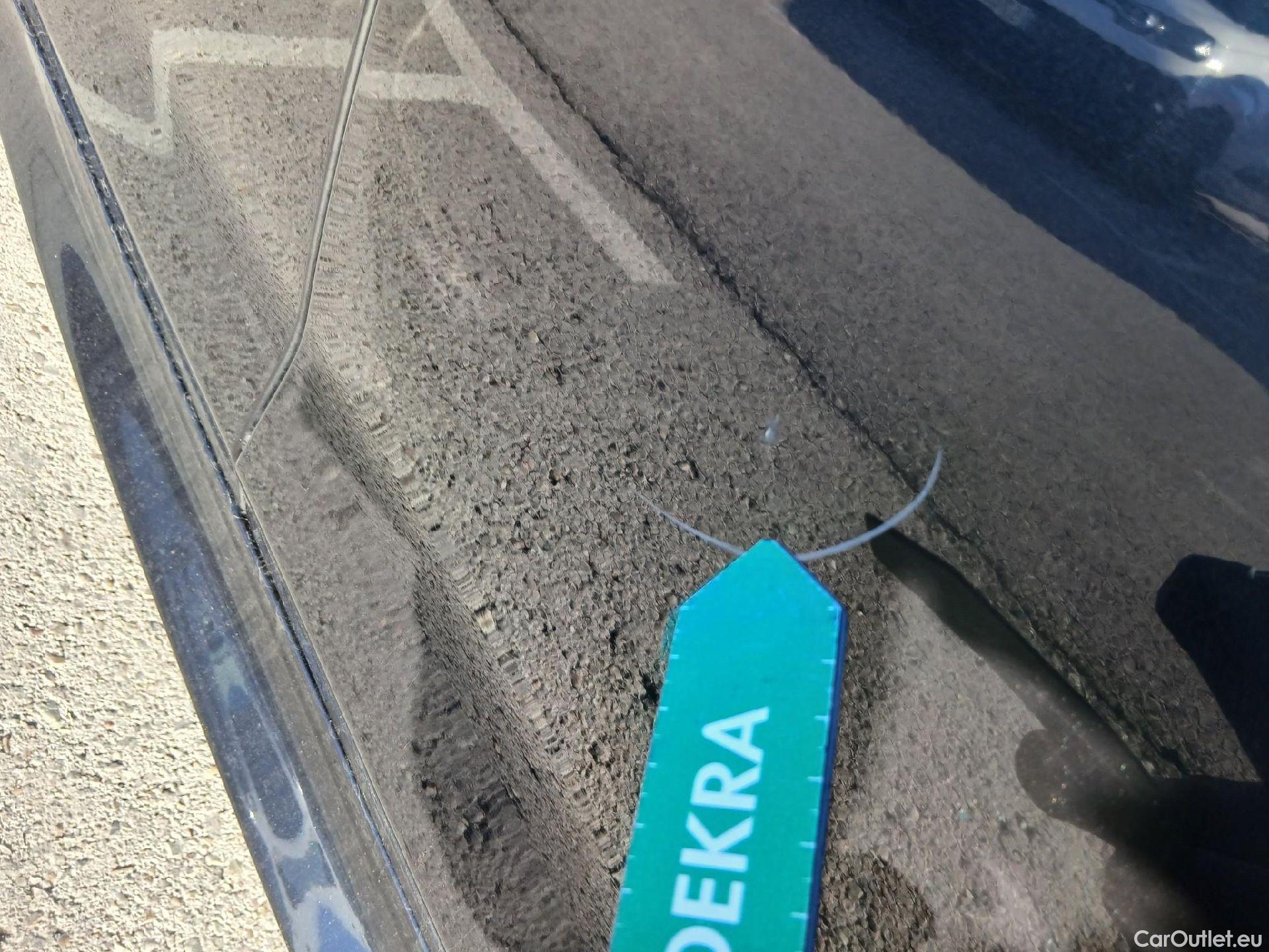  Bmw  Serie 5 BMW  / 2020 / 5P / familiar 530dA xDrive Touring #53