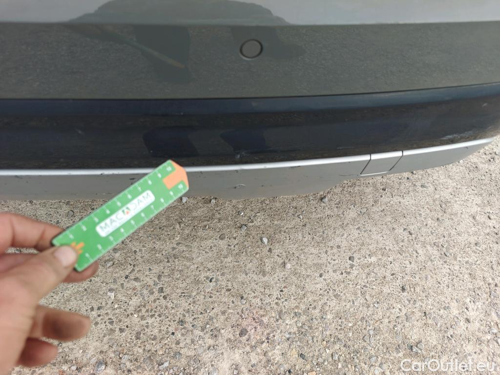  Audi  Q2 AUDI  / 2016 / 5P / todoterreno Design 30 TFSI 85kW (116CV) #46