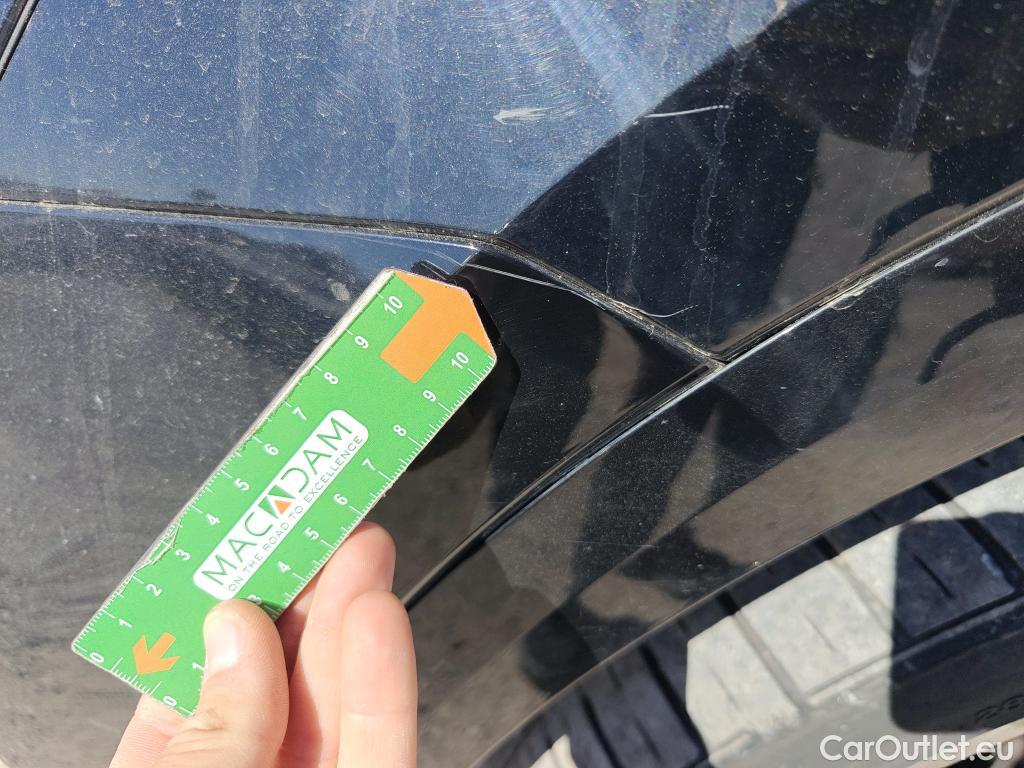  Audi  Q8 AUDI  / 2018 / 5P / todoterreno 50 TDI 210kW S Line quattro tiptronic #24