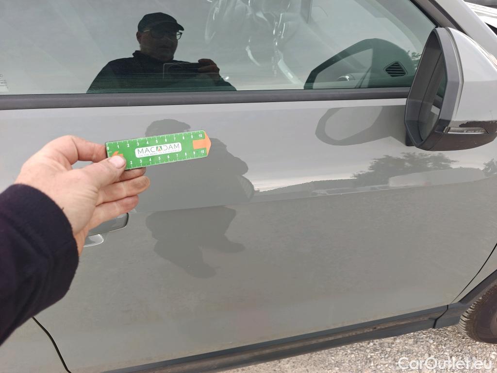  Audi  Q2 AUDI  / 2016 / 5P / todoterreno Design 30 TFSI 85kW (116CV) #65