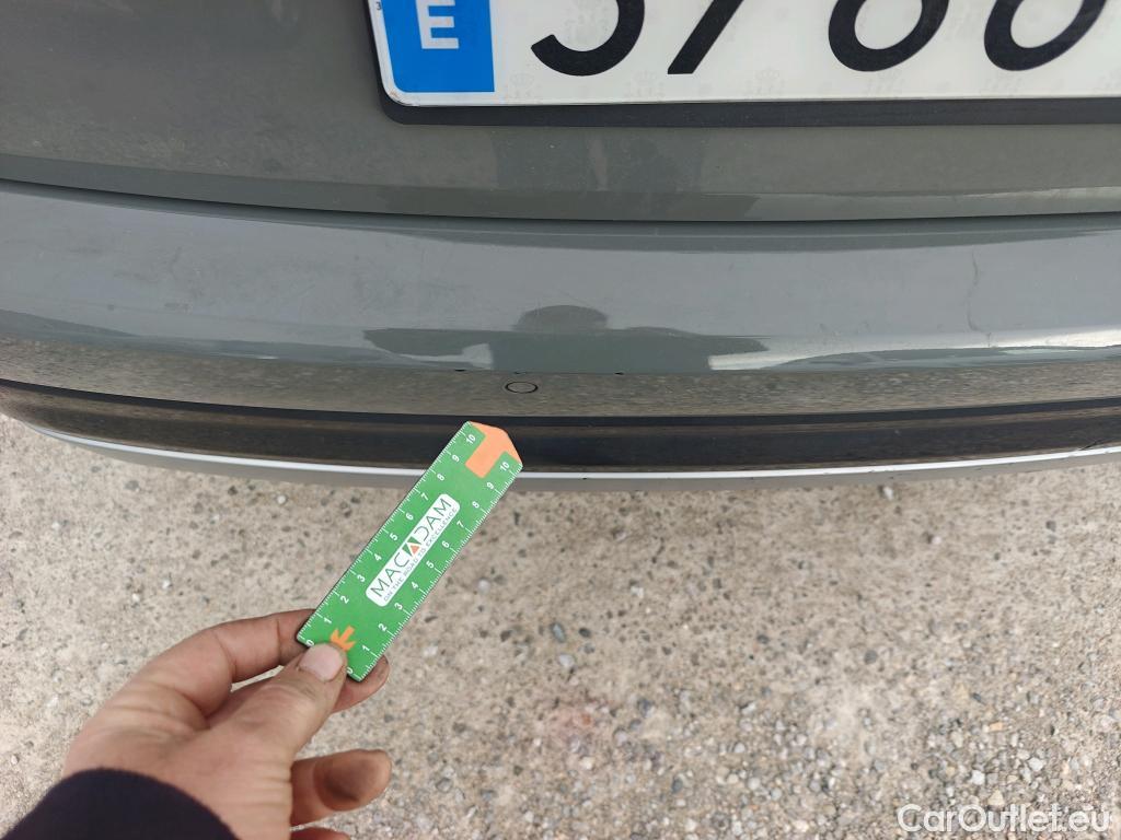  Audi  Q2 AUDI  / 2016 / 5P / todoterreno Design 30 TFSI 85kW (116CV) #34