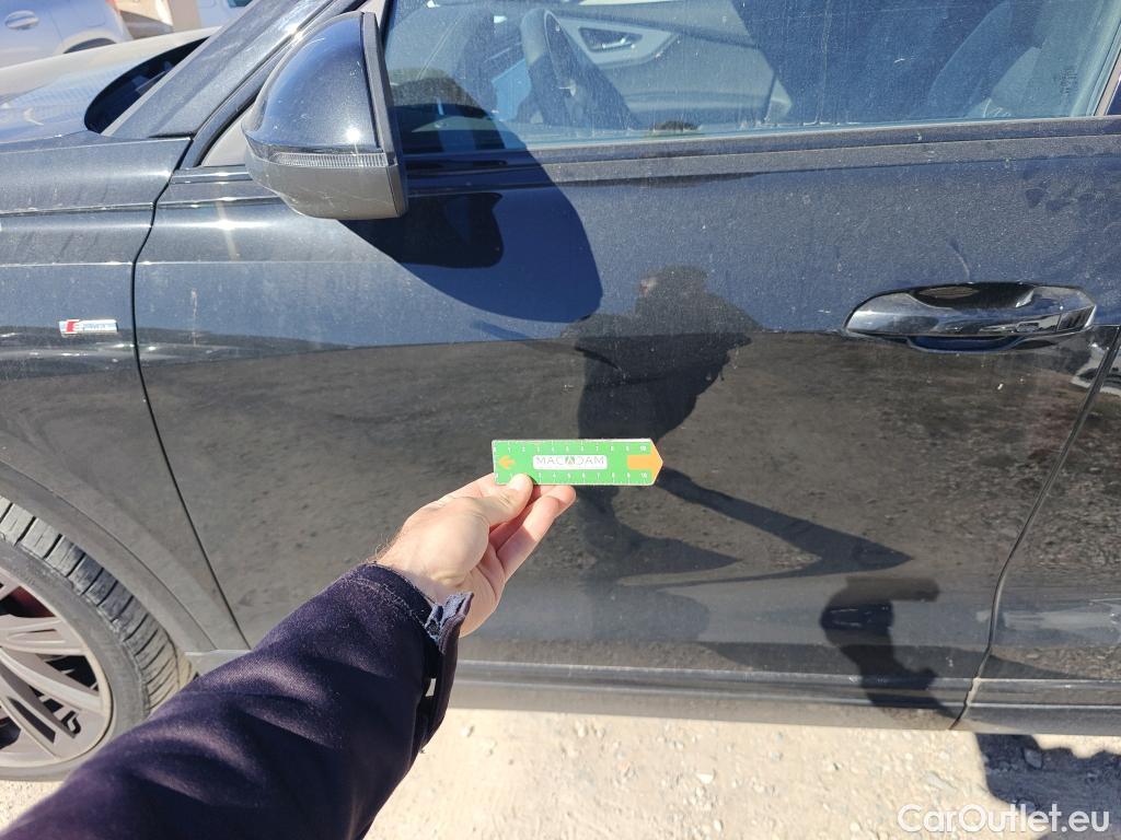  Audi  Q8 AUDI  / 2018 / 5P / todoterreno 50 TDI 210kW S Line quattro tiptronic #13