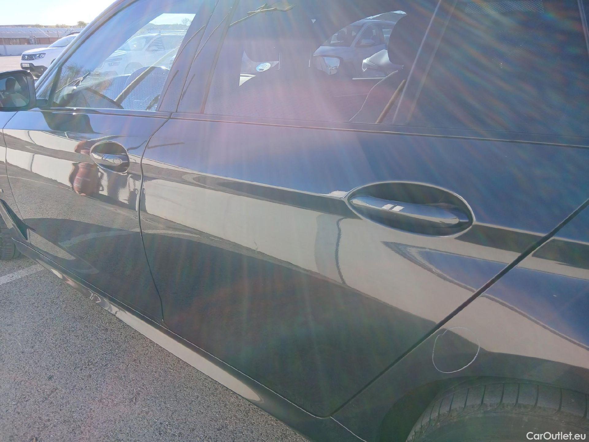  Bmw  Serie 5 BMW  / 2020 / 5P / familiar 530dA xDrive Touring #26