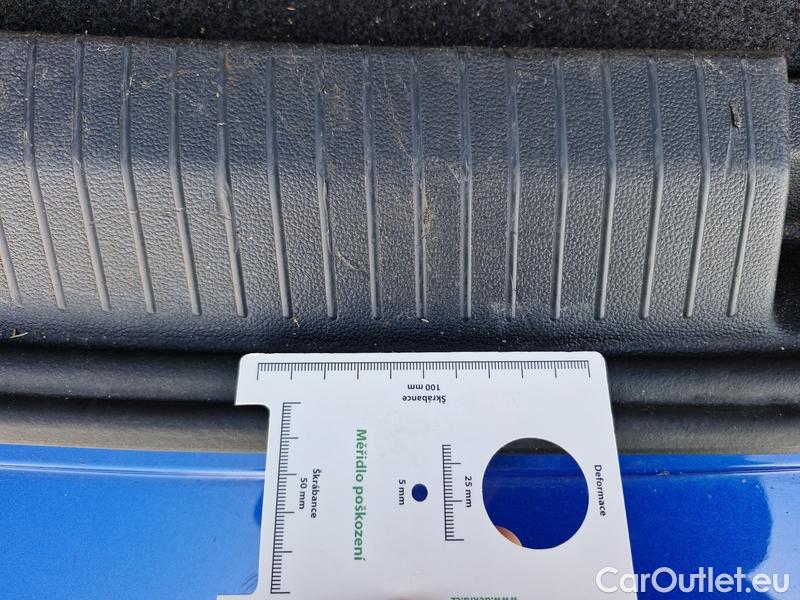  Volkswagen  T-ROC  (2017-)  1.5TSI 110 Sport AT #22