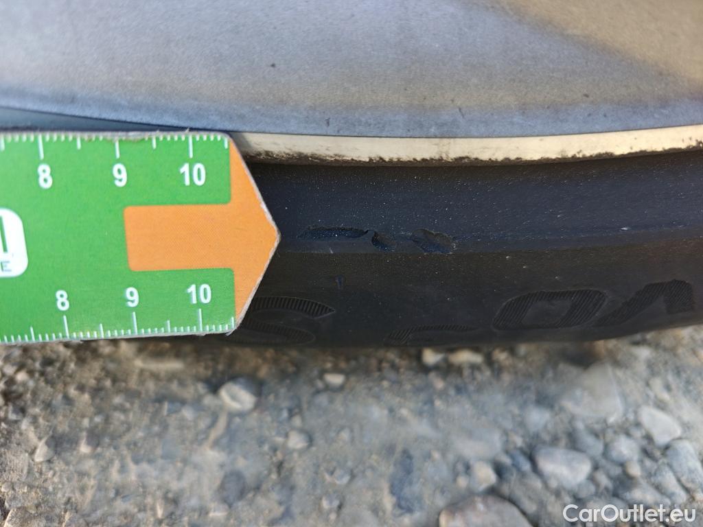  Audi  Q8 AUDI  / 2018 / 5P / todoterreno 50 TDI 210kW S Line quattro tiptronic #5