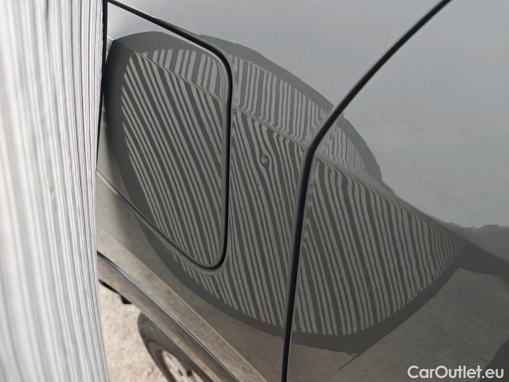  Audi  Q2 AUDI  / 2016 / 5P / todoterreno Design 30 TFSI 85kW (116CV) #60