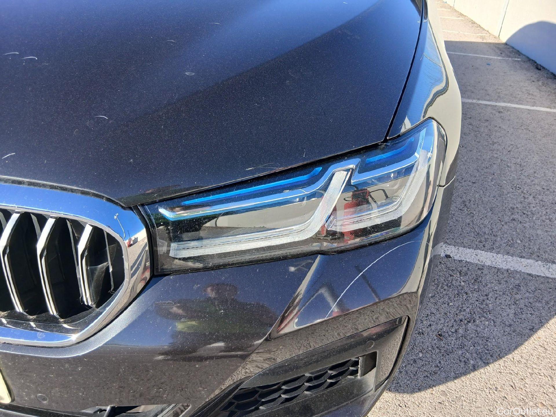  Bmw  Serie 5 BMW  / 2020 / 5P / familiar 530dA xDrive Touring #15