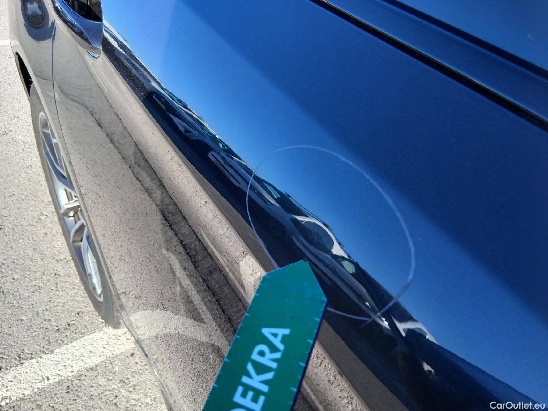  Bmw  Serie 5 BMW  / 2020 / 5P / familiar 530dA xDrive Touring #51