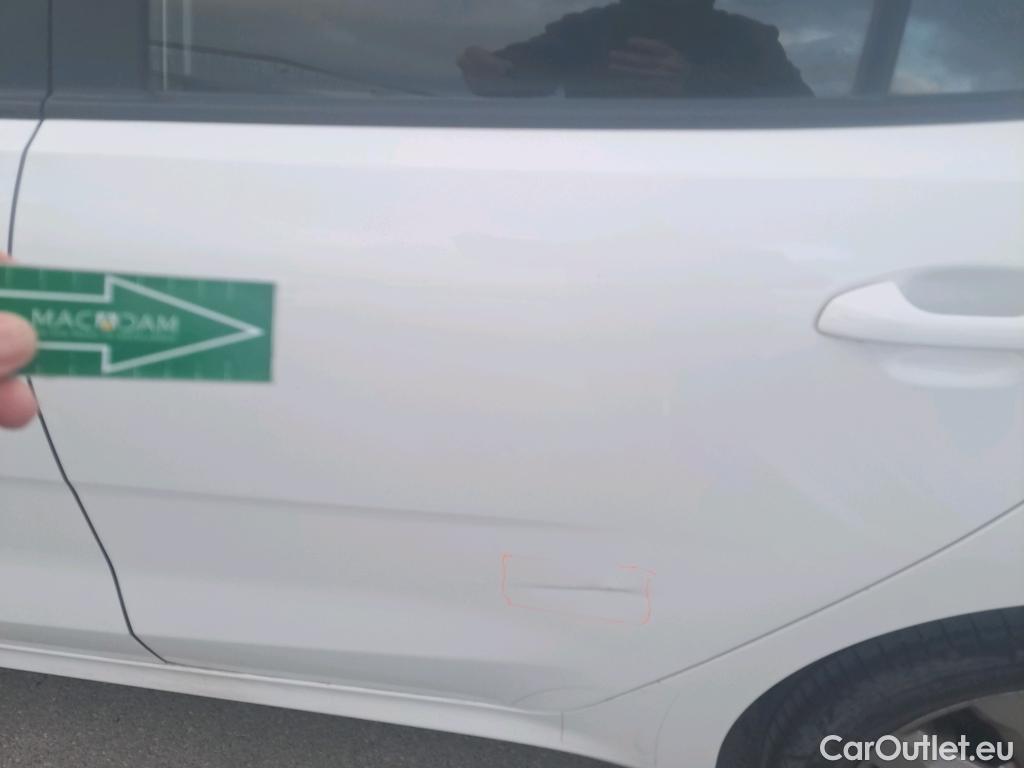  KIA  Rio KIA  / 2020 / 5P / berlina con portón 1.0 T-GDi 74kW (100CV) MHEV iMT Drive #4