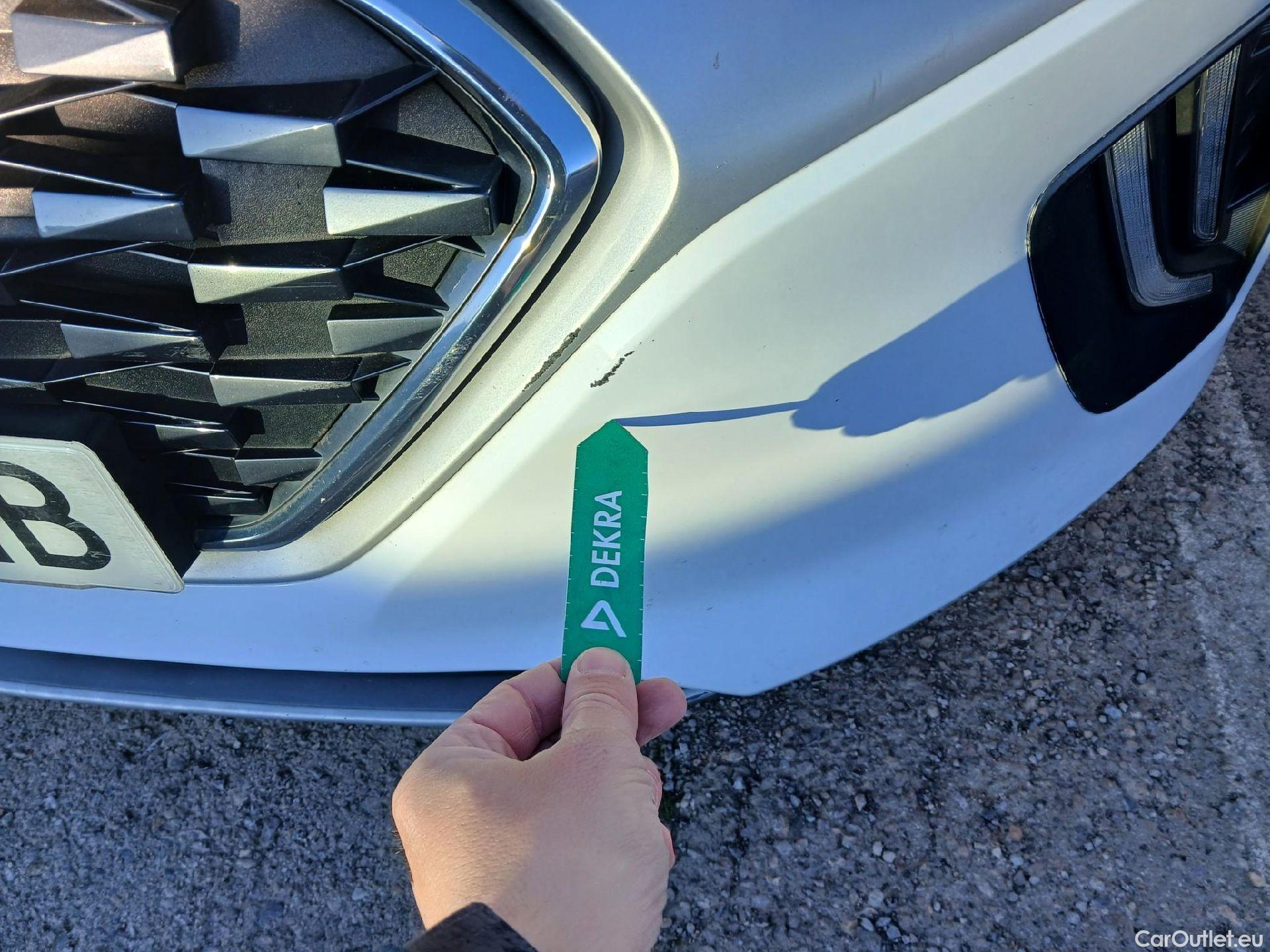  Hyundai   Ioniq HYUNDAI / 2019 / 5P / berlina con portón 1.6 GDI HEV Klass LE DCT #6