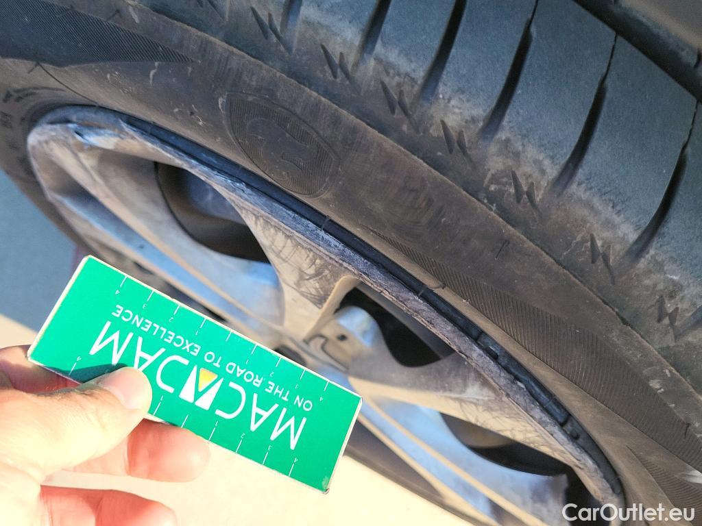  Citroen  C3 CITROEN  / 2020 / 5P / berlina con portón BlueHDi 75KW (100CV) S&S Live Pack #21