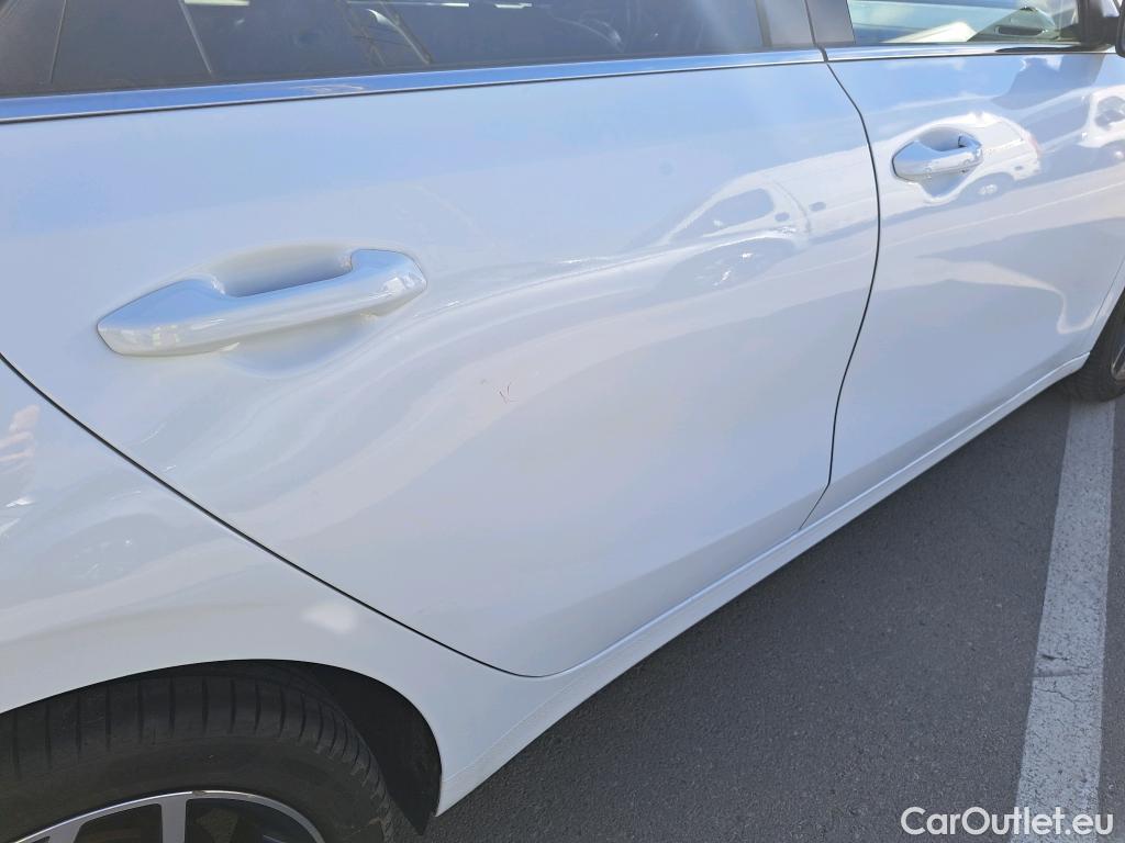  KIA  Cee'd KIA Ceed / 2021 / 5P / berlina con portón 1.0 T-GDi 88kW (120CV) Tech #17