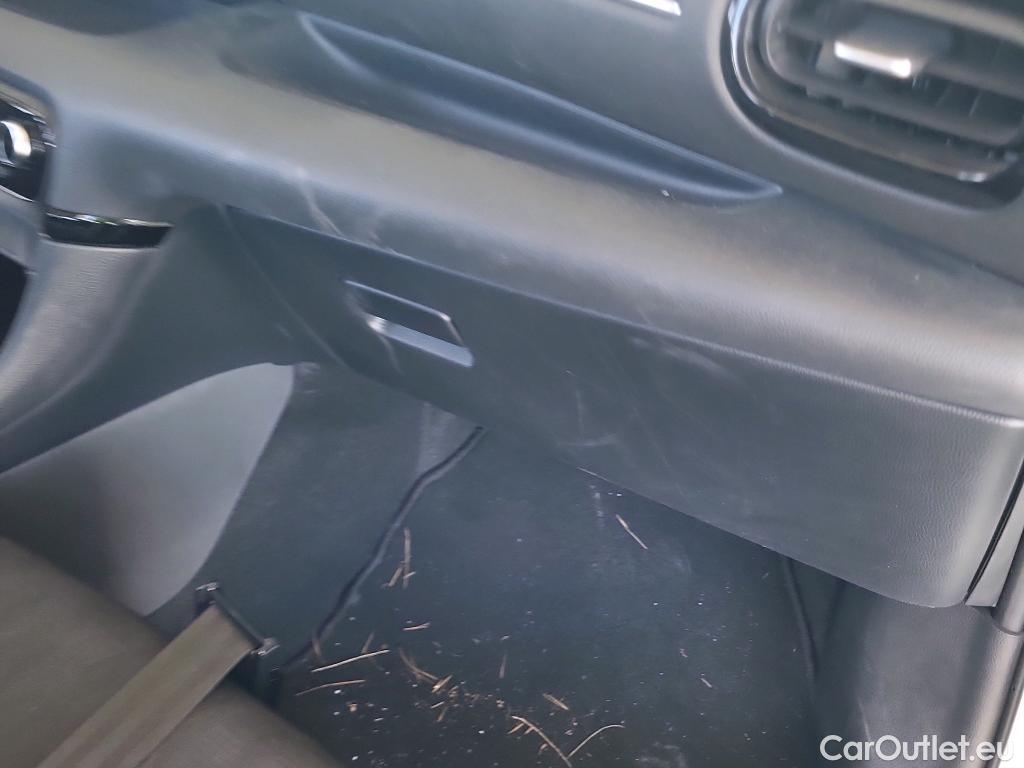  Toyota  Yaris MAZDA Mazda2 / 2019 / 5P / berlina con portón 1.5 85 kW (116 CV) CVT Centre-line #7