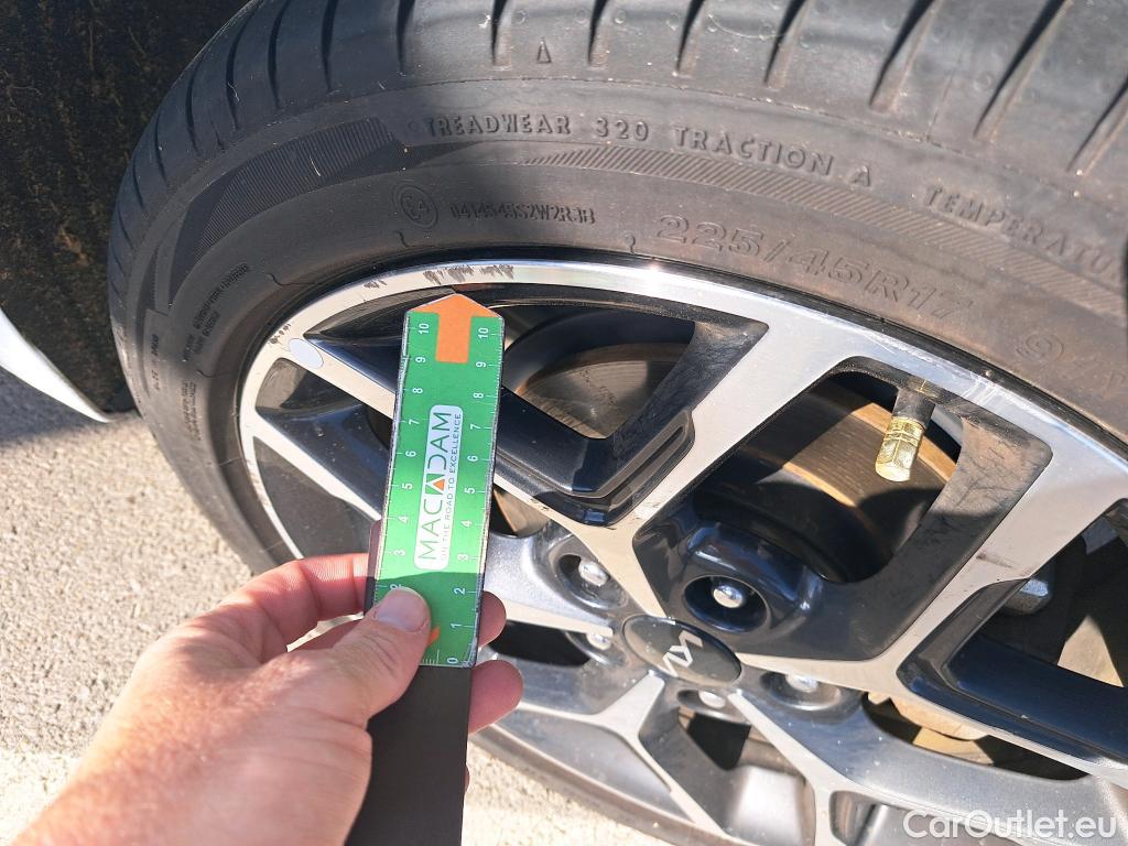  KIA  Cee'd KIA Ceed / 2021 / 5P / berlina con portón 1.0 T-GDi 88kW (120CV) Tech #8