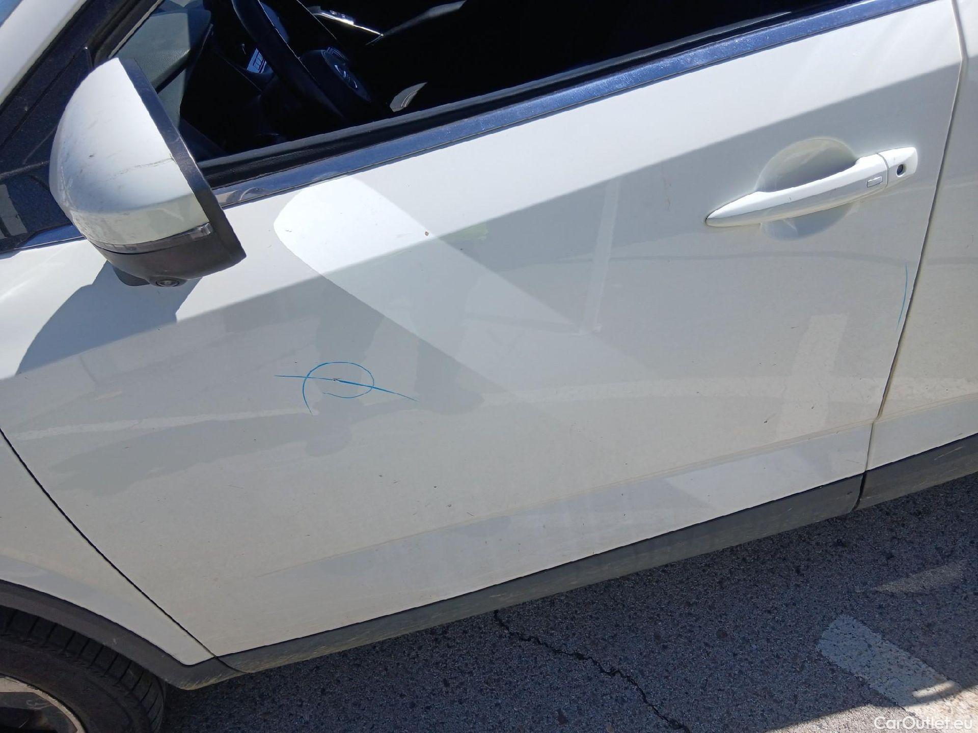  Nissan  Qashqai NISSAN  / 2021 / 5P / todoterreno DIG-T 116kW mHEV Xtronic 4x4 N-Connecta #17