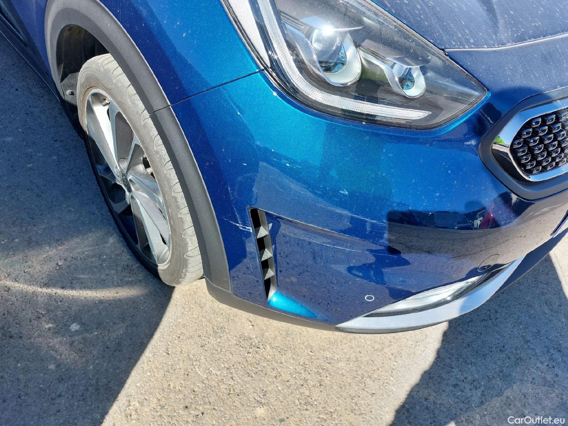  KIA  Niro KIA  / 2016 / 5P / crossover 1.6 GDi Híbrido 104kW (141CV) Emotion #2