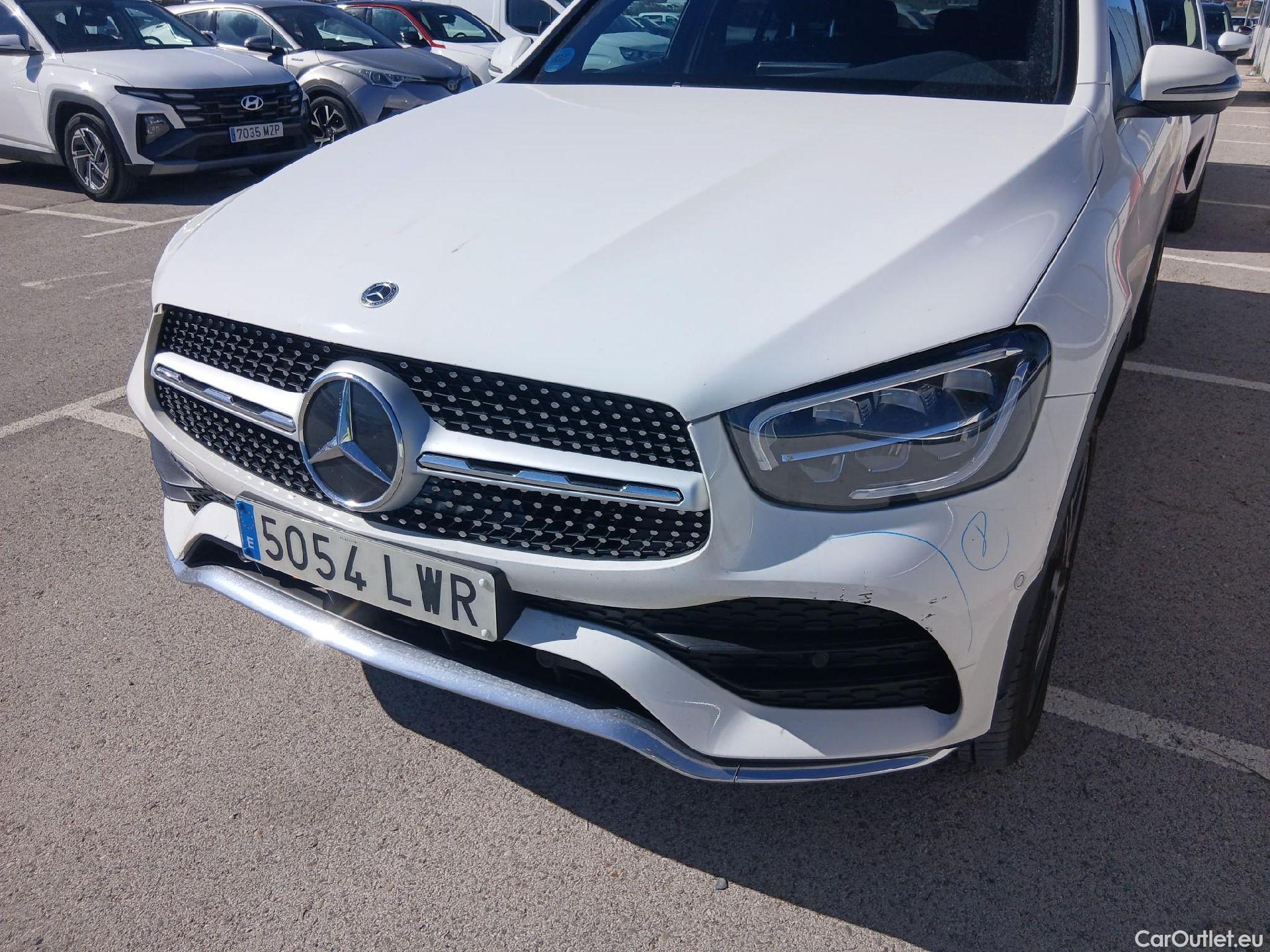  Mercedes  G-Klasee MERCEDES-BENZ Clase GLC / 2019 / 5P / todoterreno GLC 300 de 4MATIC #4
