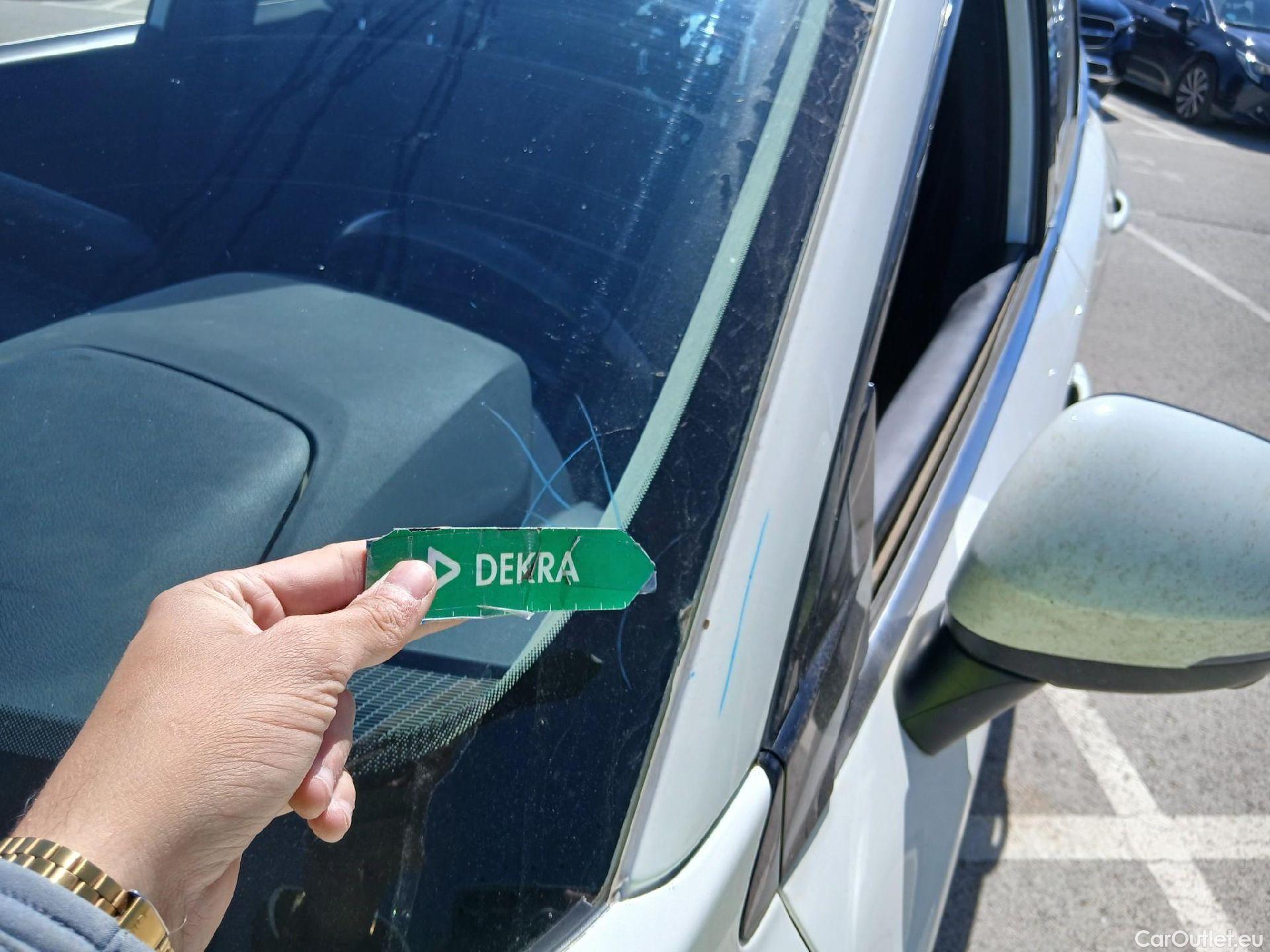  Nissan  Qashqai NISSAN  / 2021 / 5P / todoterreno DIG-T 116kW mHEV Xtronic 4x4 N-Connecta #15