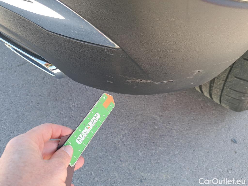  Mercedes  GLA MERCEDES-BENZ  / 2020 / 5P / todoterreno  200 D #10