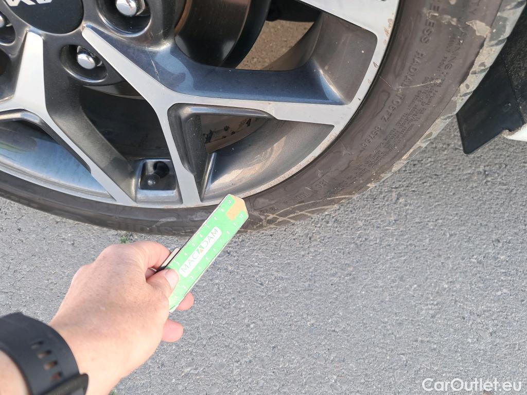  KIA  Cee'd KIA Ceed / 2021 / 5P / berlina con portón 1.0 T-GDi 88kW (120CV) Tech #10