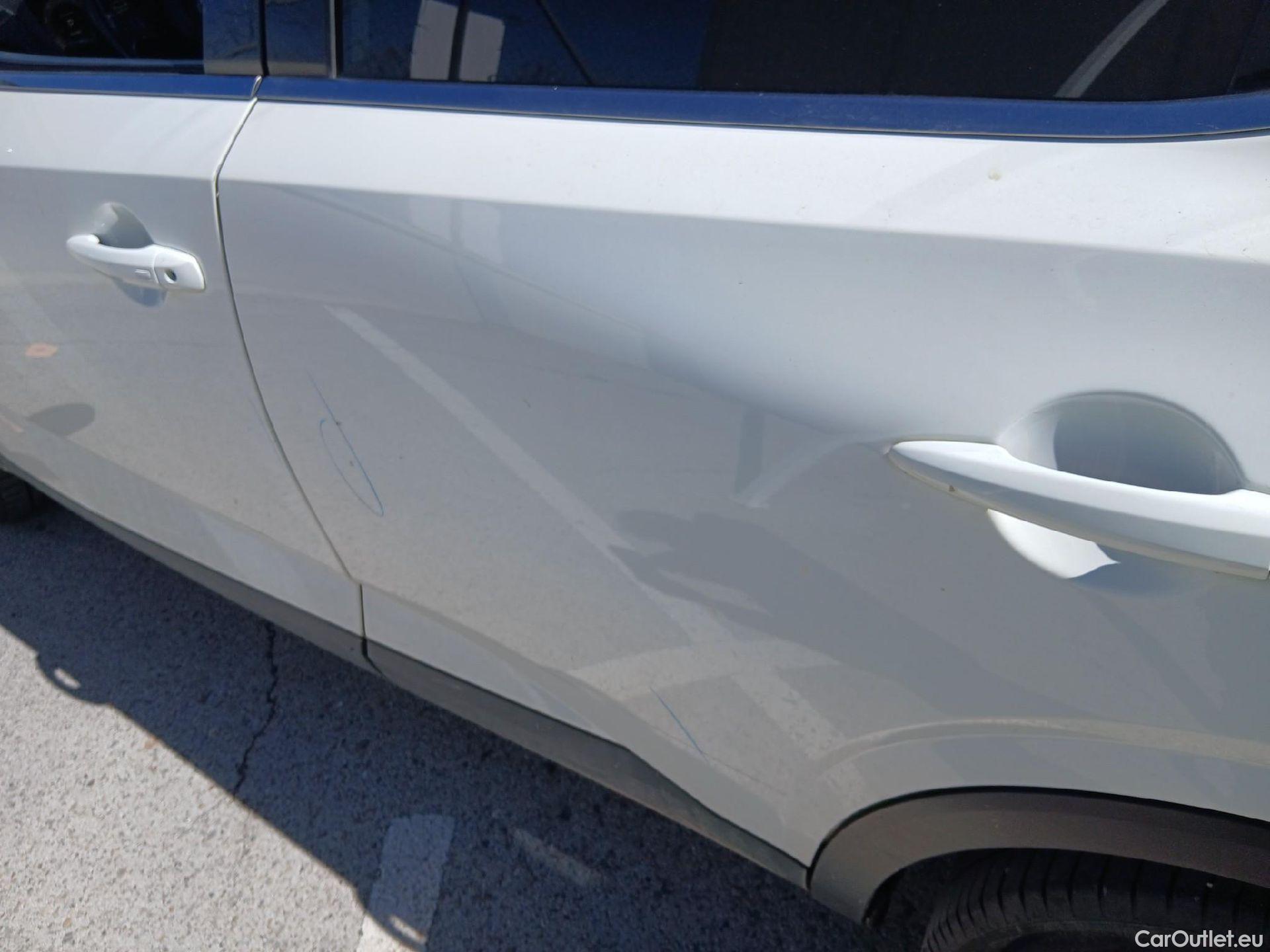  Nissan  Qashqai NISSAN  / 2021 / 5P / todoterreno DIG-T 116kW mHEV Xtronic 4x4 N-Connecta #23