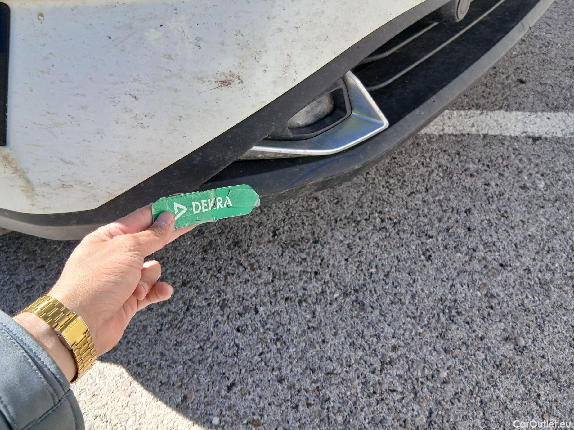  Nissan  Qashqai NISSAN  / 2021 / 5P / todoterreno DIG-T 116kW mHEV Xtronic 4x4 N-Connecta #6