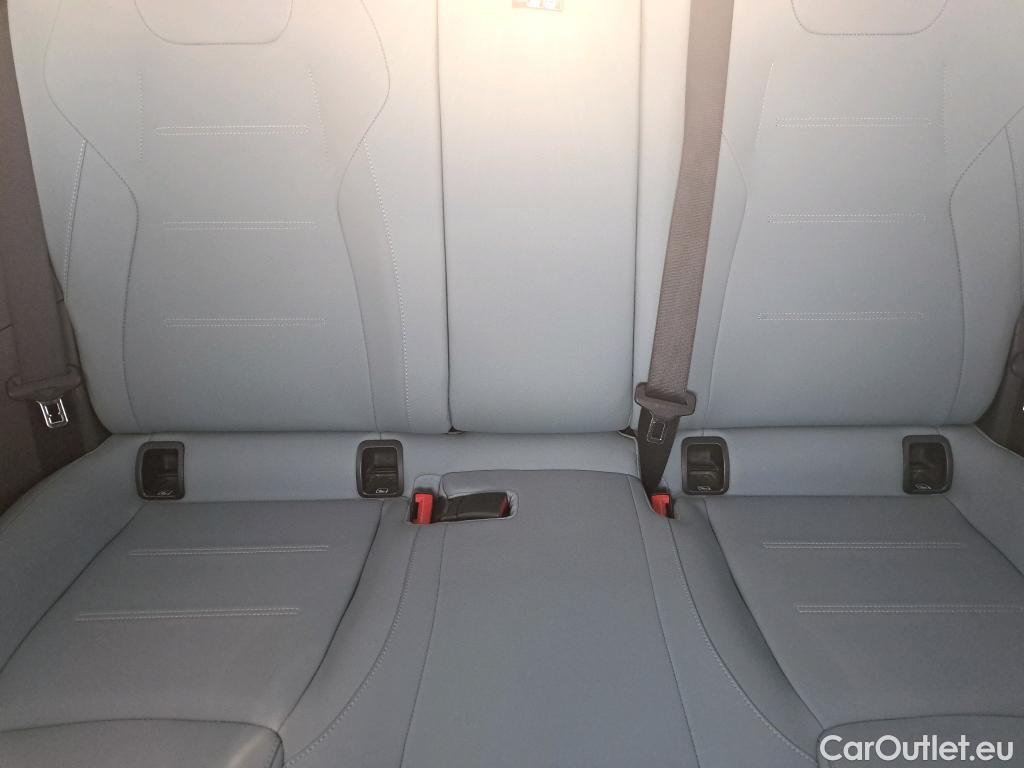  Mercedes  GLA MERCEDES-BENZ  / 2020 / 5P / todoterreno  200 D #7