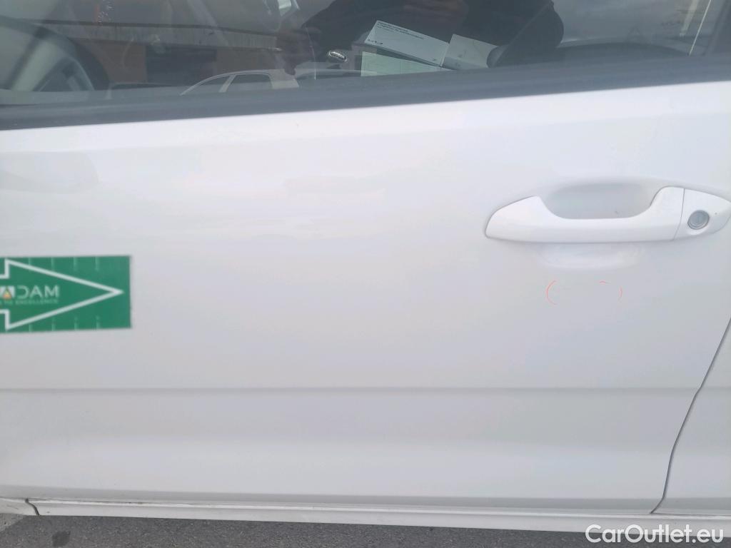  KIA  Rio KIA  / 2020 / 5P / berlina con portón 1.0 T-GDi 74kW (100CV) MHEV iMT Drive #22