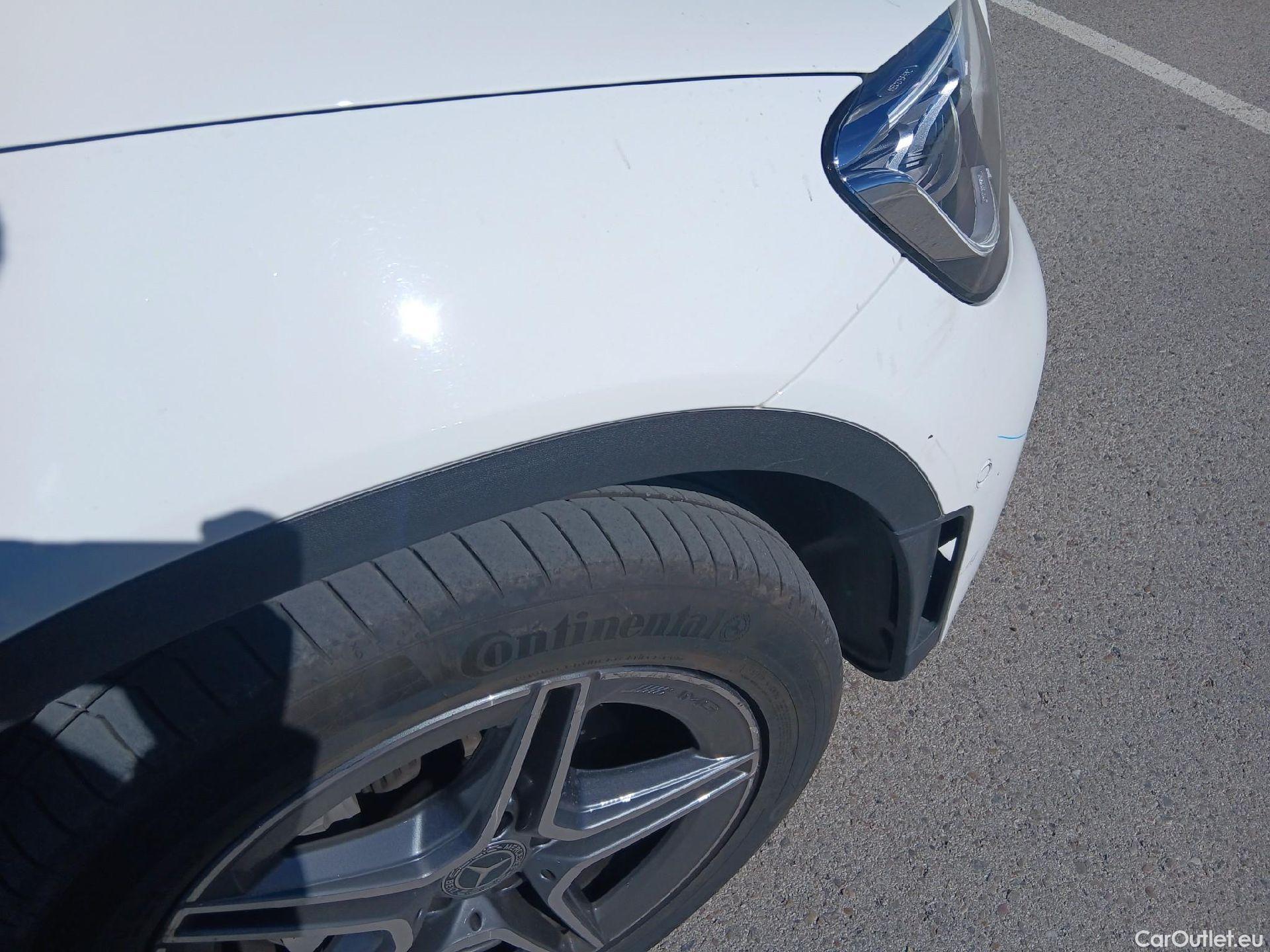  Mercedes  G-Klasee MERCEDES-BENZ Clase GLC / 2019 / 5P / todoterreno GLC 300 de 4MATIC #26