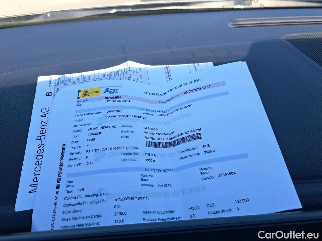  Mercedes  GLA MERCEDES-BENZ  / 2020 / 5P / todoterreno  200 D #11