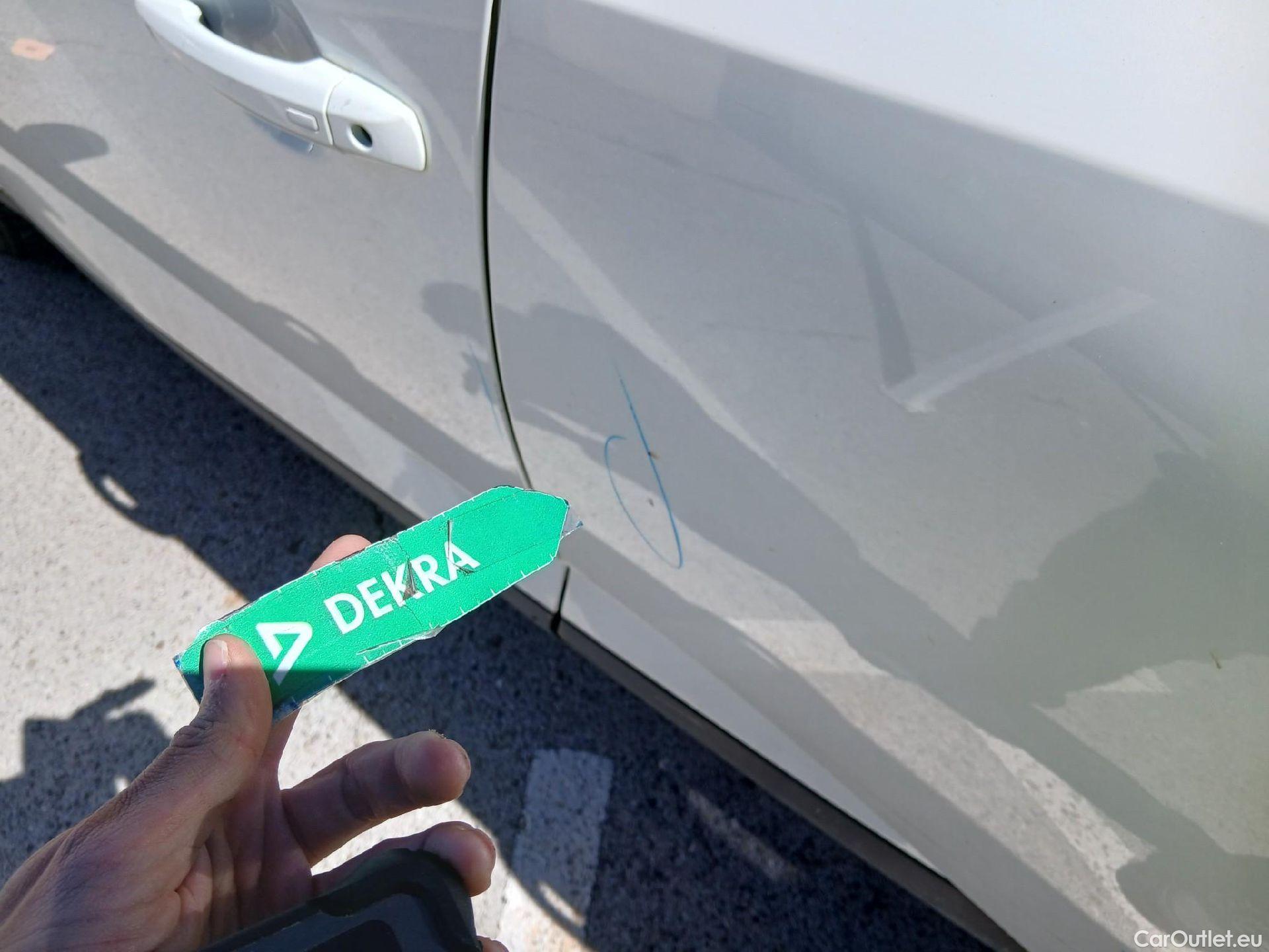  Nissan  Qashqai NISSAN  / 2021 / 5P / todoterreno DIG-T 116kW mHEV Xtronic 4x4 N-Connecta #24