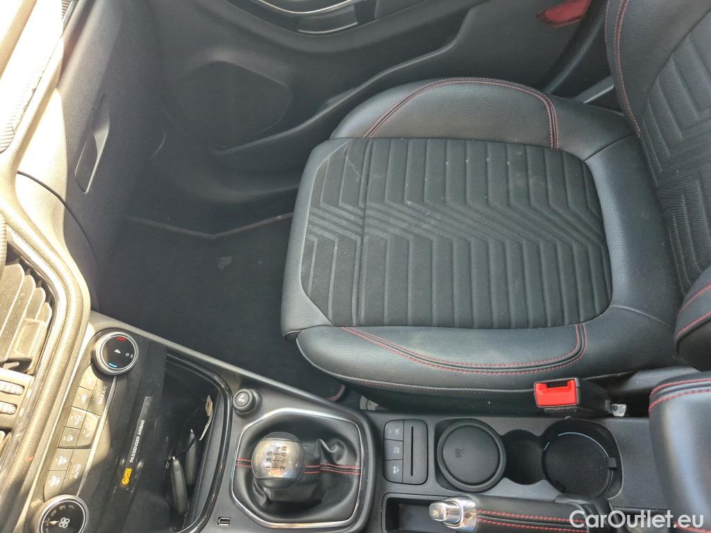  Ford  Puma FORD  / 2019 / 5P / todoterreno 1.0 EcoBoost 125cv ST-Line X MHEV #19