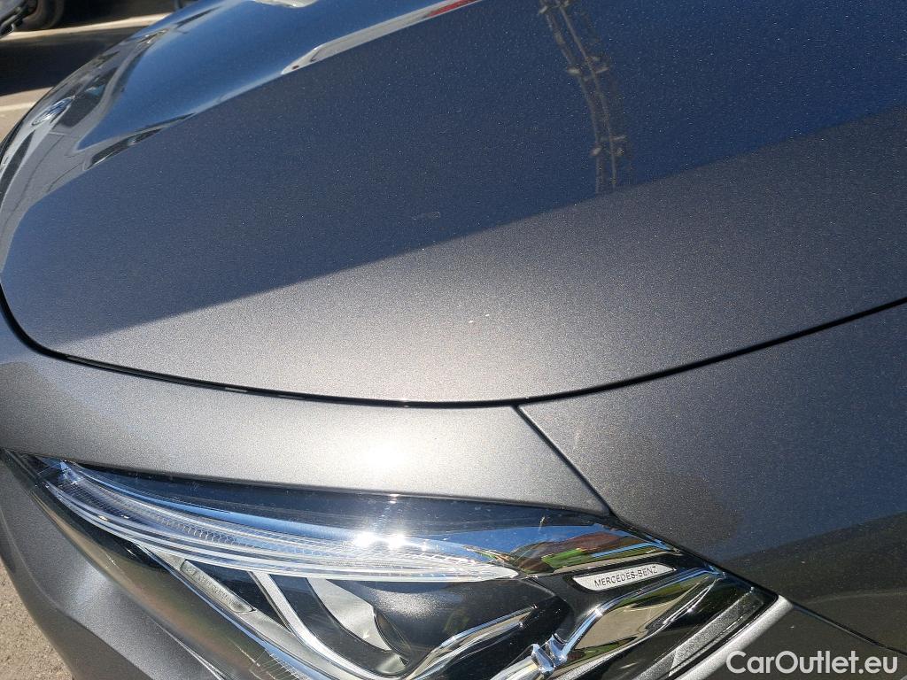  Mercedes  GLA MERCEDES-BENZ  / 2020 / 5P / todoterreno  200 D #17