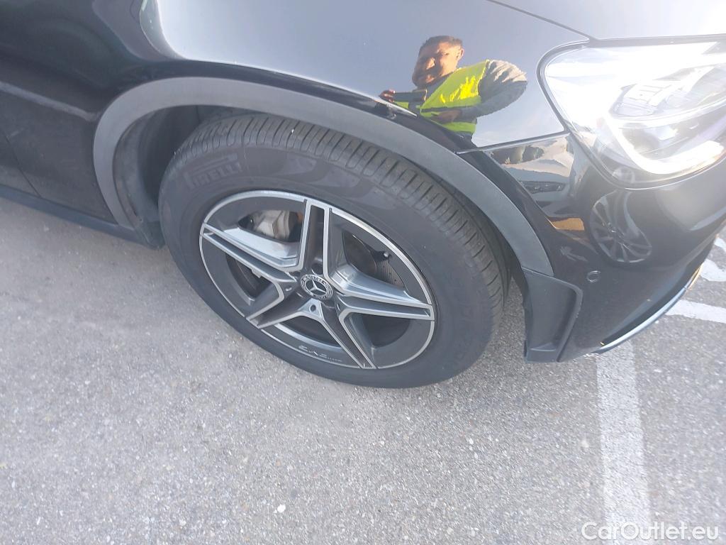  Mercedes  G-Klasee MERCEDES-BENZ GLC Coupé / 2019 / 5P / coupé GLC 200 d 4MATIC #3