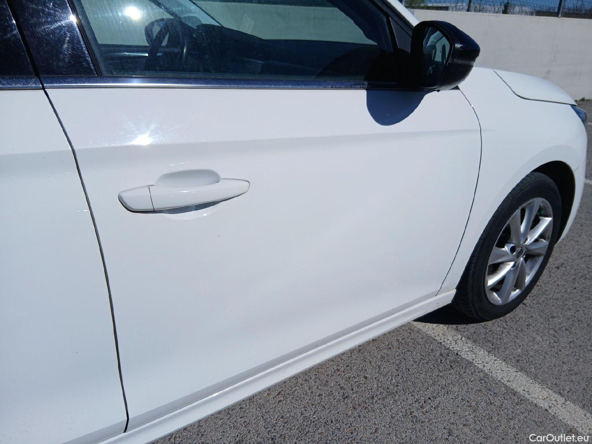  Opel  Corsa OPEL  1.2T XHL 74kW (100CV) Elegance #32