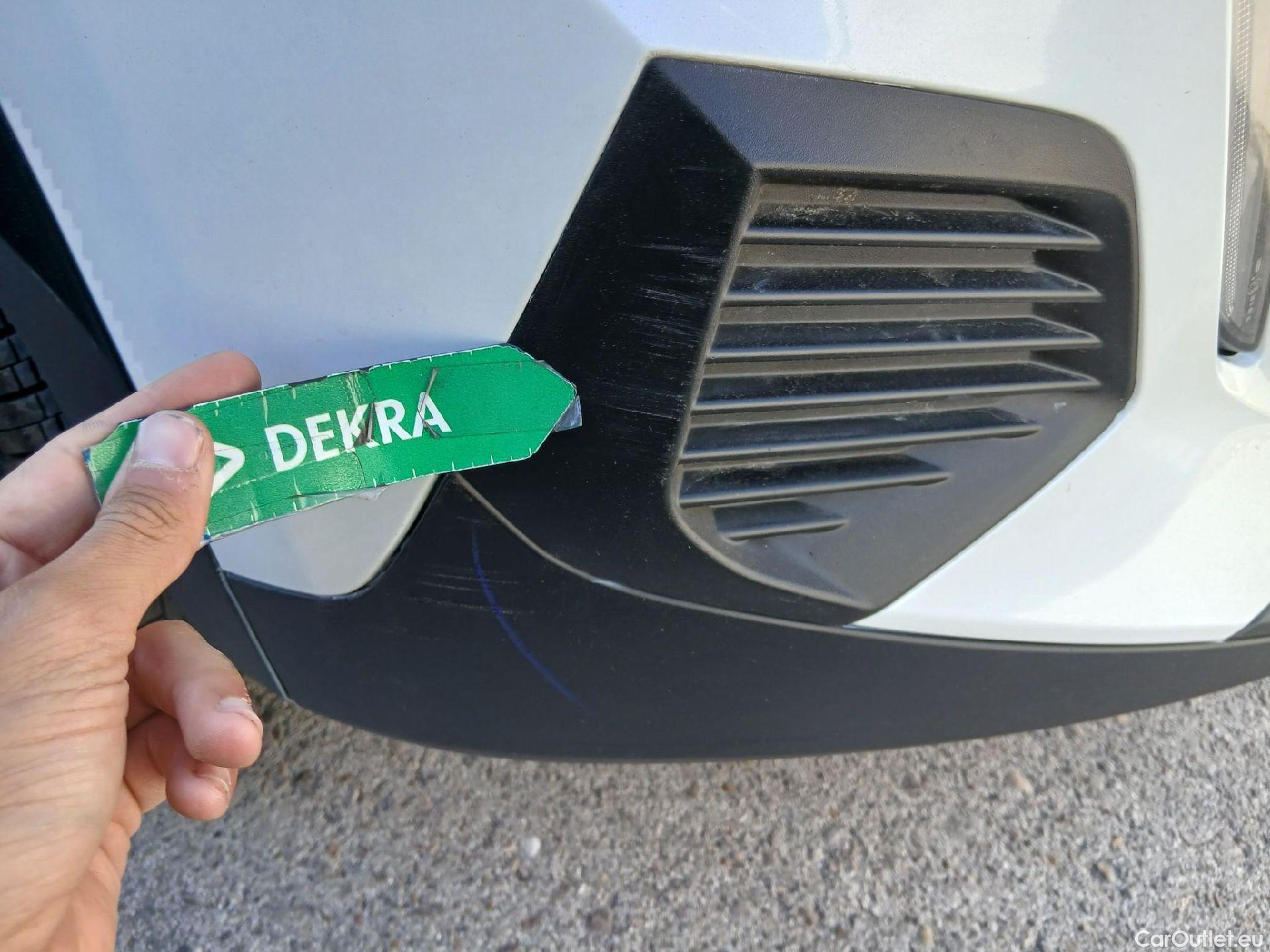  Peugeot  2008  Active Pack 1.2 PureTech 100CV MT6 E6d #9