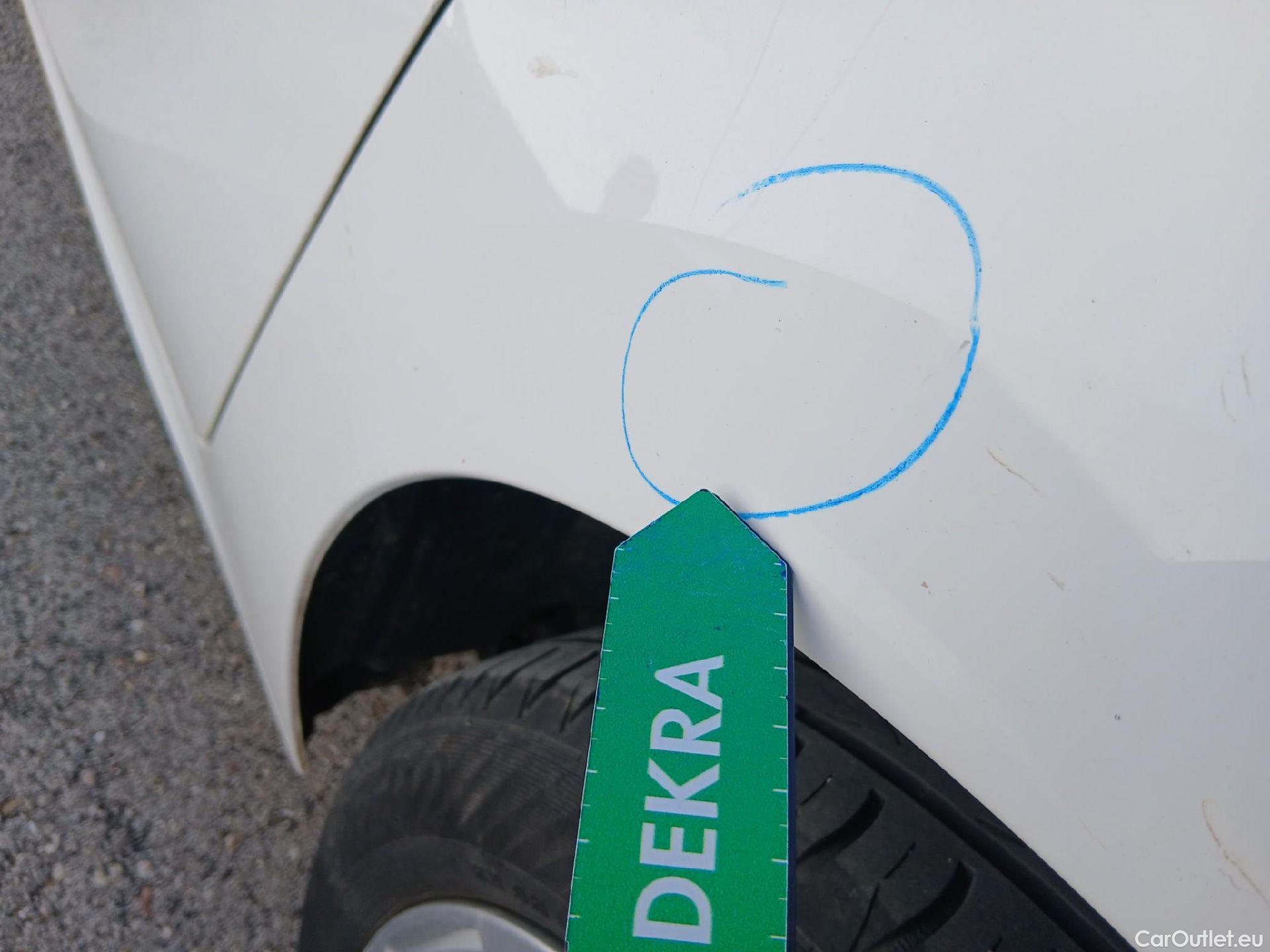  Opel  Corsa OPEL  1.2T XHL 74kW (100CV) Elegance #18