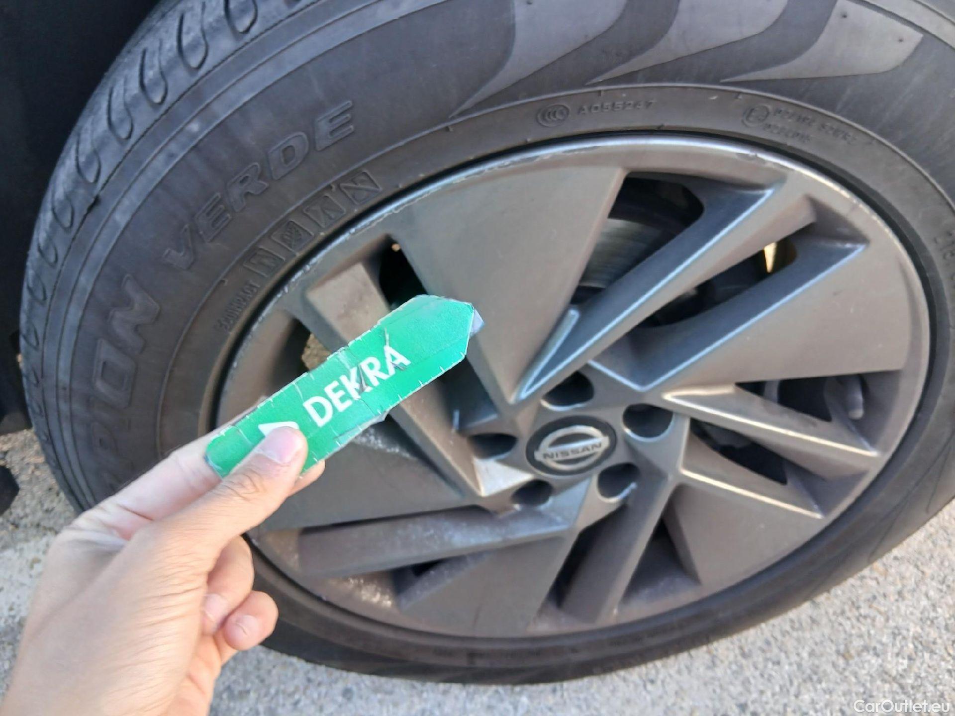  Nissan  Qashqai NISSAN  / 2021 / 5P / todoterreno DIG-T 116kW (158CV) mHEV Xtronic Acenta (AC) #37