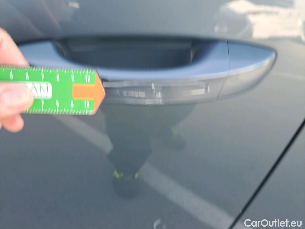  Peugeot  3008  Hybrid 136 Allure 1.2 135CV AT6 6E #44