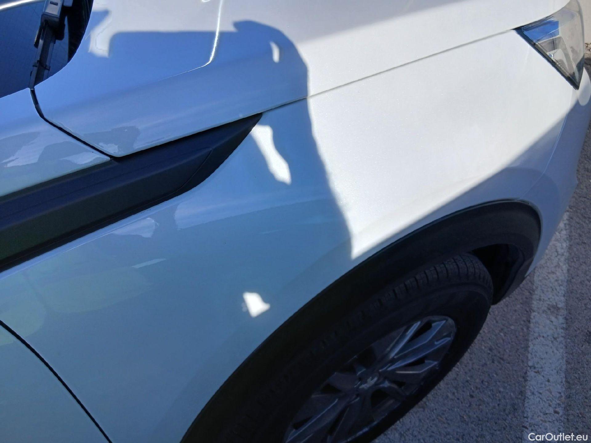  Peugeot  2008  Active Pack 1.2 PureTech 100CV MT6 E6d #28