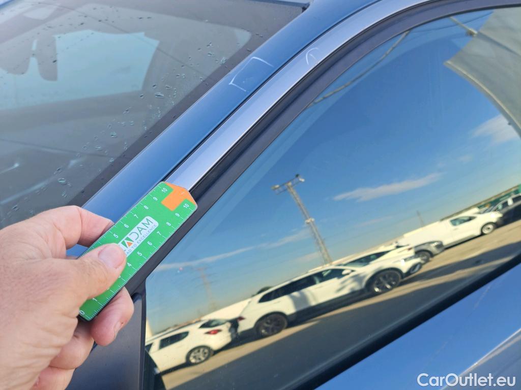  Peugeot  3008  Hybrid 136 Allure 1.2 135CV AT6 6E #1