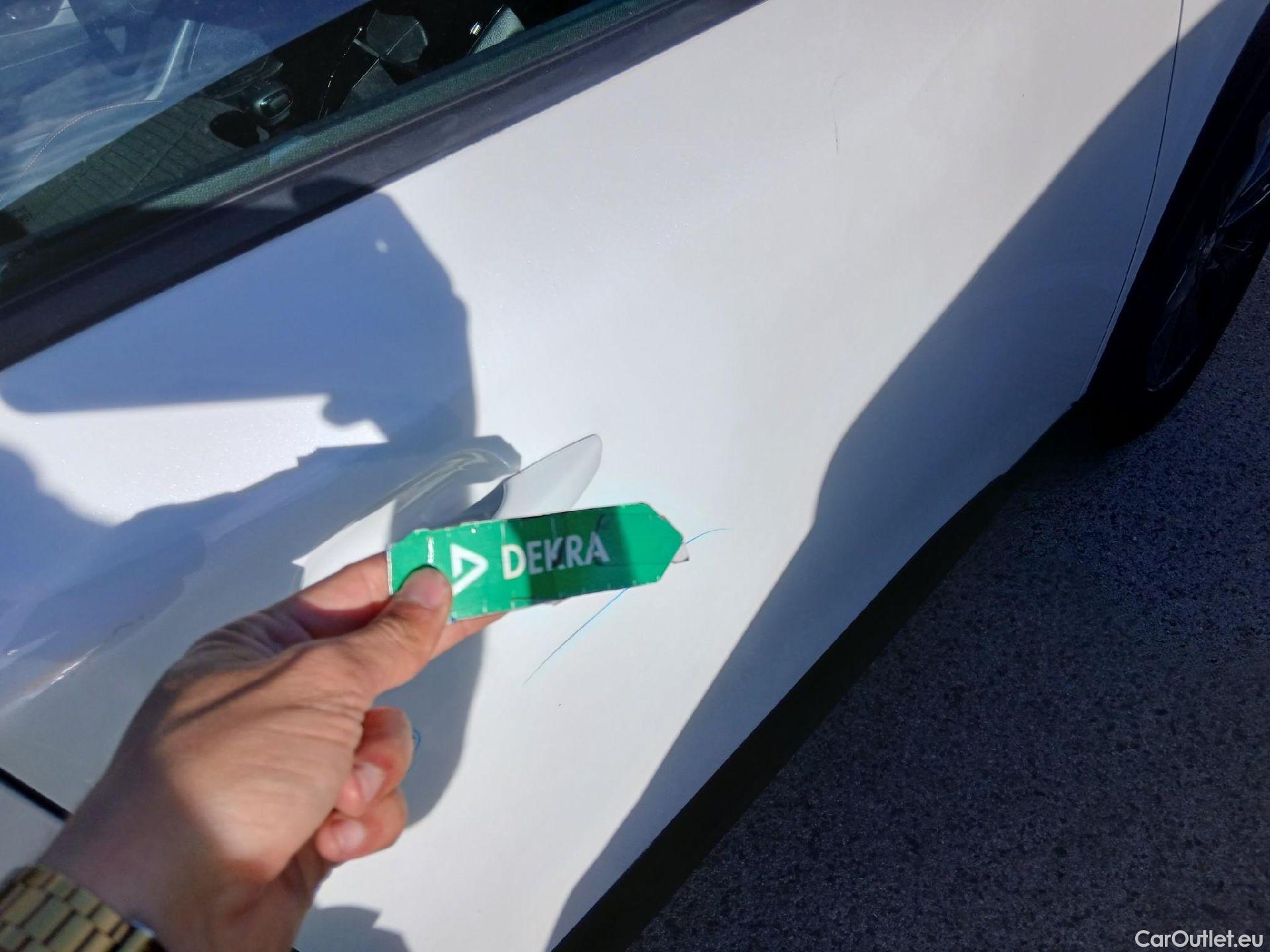  Peugeot  2008  Active Pack 1.2 PureTech 100CV MT6 E6d #27